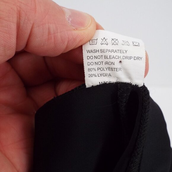 Sponeed Padded Biking Shorts - Picture 4 of 4